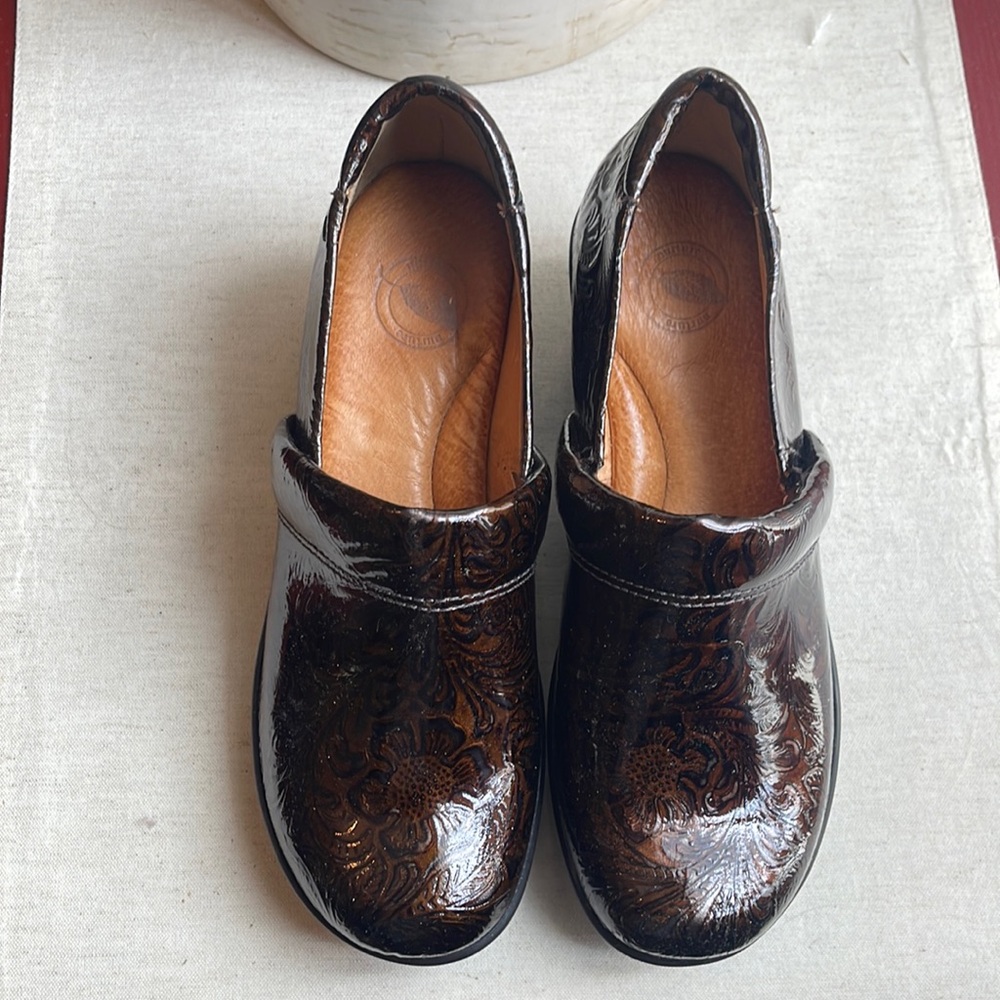 Nurture shoes